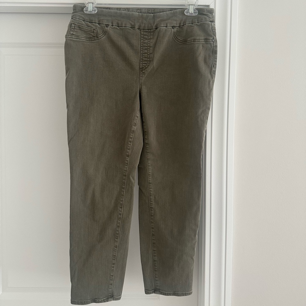 Chico's Pull On Ankle Jegging Green, Size 2.5 / 14